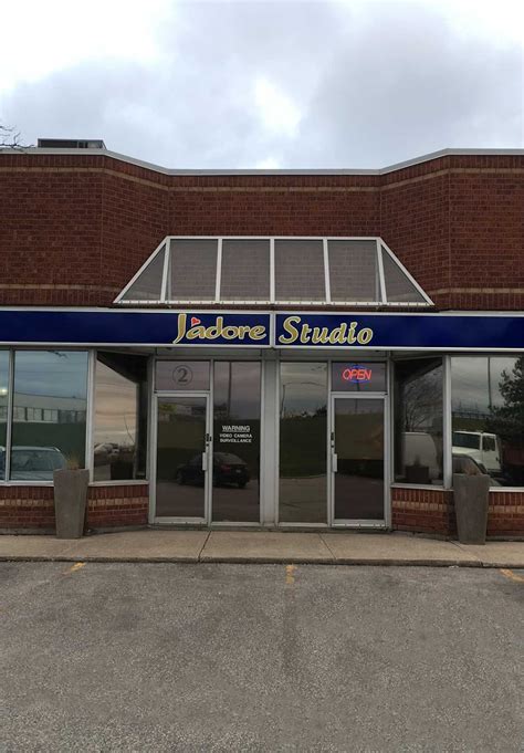 J'adore store locations in Brampton (Ontario, Canada).